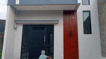 tampak depan rumah murah 2 lantai lokasi