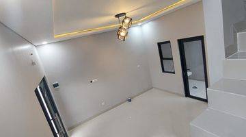ruang tamu rumah murah 2 lantai lokasi