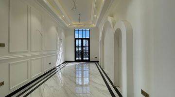 foto lainnya rumah american classic 3 lantai