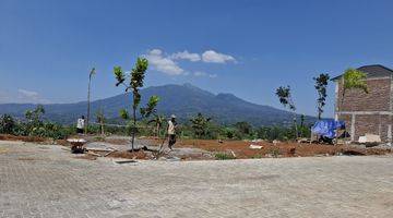 Gambar 5 Rumah 2 Lantai Dalam Cluster Baru di Banyumanik Semarang 