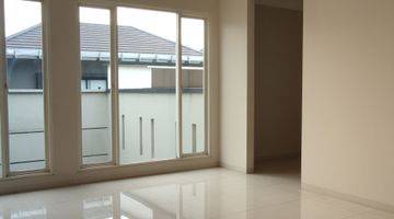 Gambar 5 Baru Gress Minimalis Modern Di MAIN ROAD ROYAL RESIDENCE 