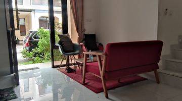 Gambar 3 Dijual Cepat Rumah Terawat 2 Lantai Semi Furnish di Lavon Swan City Tangerang