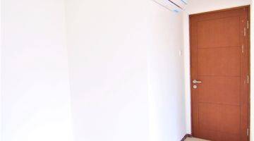 Gambar 3 Apartemen Royal Mediterania Garden 2 Kamar Tidur Unfurnished