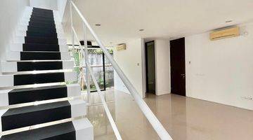 Gambar 3 Minimalish House 3 Bedrooms In Cilandak Compound Ajh02103