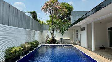 Gambar 2 Hommy House 4 Bedroom With Private Pool In Kemang Ajh04118