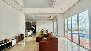 Gambar 2 Minimalist House 4 BR With Private Pool Near Scbd Ajh07031