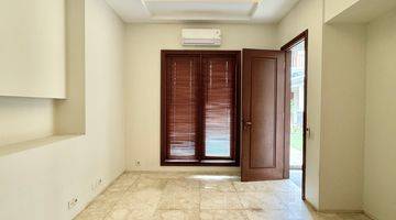 Gambar 4 Stand Alone Nice House 5 Bedrooms In A Quiet Area Ajh04123