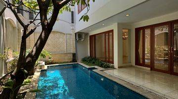 Gambar 1 Nice Bright House 5 Bedrooms With Pool In Pondok Indah Ajh06120