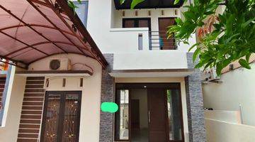 Gambar 2 Rumah 2 Lt Baru Renov Tugu Cimanggis Depok 10 Menit Ke Tol Cijago