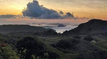 Gambar 1 Di Jual Tanah Bukit di Labuan Bajo View Laut