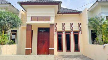 Gambar 1 Rumah Murah Ready Unit di Jalan Eka Surya Medan Johor 