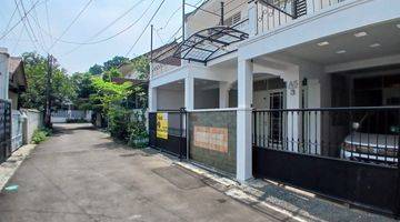 Gambar 1 Di  Rumah Cantik Baru Renovasi di Pondok Jurang Mangu Indah Bintaro Tangerang Selatan