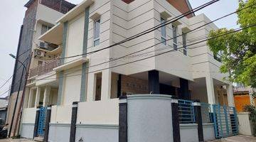 Gambar 1 Turun Harga Rumah 3 Lantai Bagus Semi Furnished Di Kelapa Gading