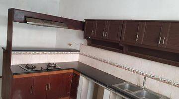 Gambar 3 Dijual Rumah Dharmahusada Mas Furnished Siap Huni Dekat Tengah Kota