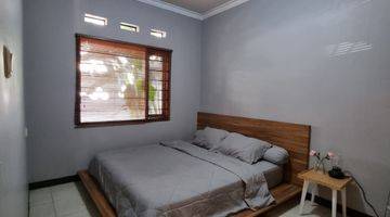 Gambar 2 Rumah Super Bagus Full Furnished di Taman Kopo Indah 3