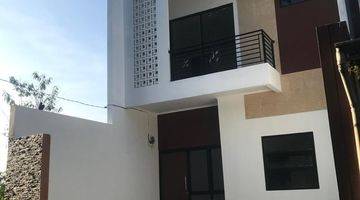 Gambar 1 Rumah Bagus Modern Minimalis Siap Huni di Ciwaruga