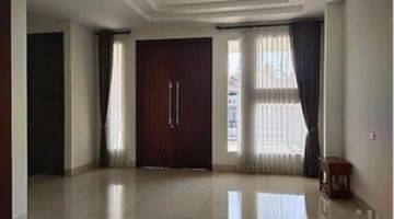 foto lainnya rumah mewah siap huni setraduta