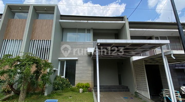 tampak depan rumah bagus siap huni di