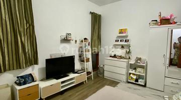 kamar tidur rumah terawat minimalis di alam