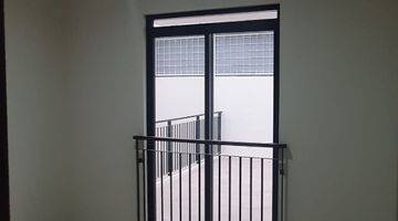 kamar tidur rumah minimalis siap huni di