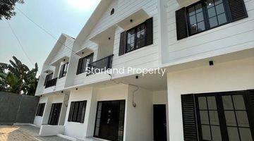 Gambar 2 Rumah 2 Lantai Murrah Dan Mewah American Style Dikawasan Bintaro Sektor 9