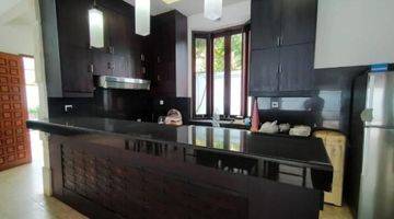 Gambar 4 Dijual Villa Asri 2 Lantai Kolam Renang di Area Nusa Dua.