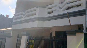 Gambar 2 Rumah Tebet 3 Lantai Dgn Rooftop Akses Mudah