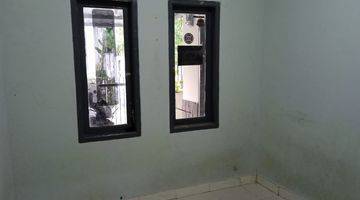 kamar tidur jual rumah jatihandap dekat ke