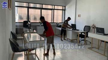 Gambar 3 Ruko 4 Lantai Full Renoved Dengan Lift Barang Di Jakarta Pusat