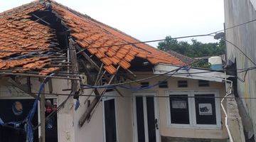 Gambar 2 Rumah Posisi Hoek Butuh Renovasi di Bintaro Utama Sektor 1