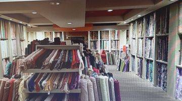 Gambar 4 Pertokoan CENTRO MODA Blok M