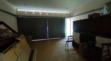 Gambar 2 Rumah Mewah Full Furnished di Batununggal Indah