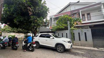 Gambar 5 Rumah Modern Jl Purisakti Antasari  Kebayoran Baru 