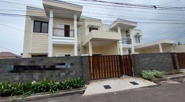 Gambar 2 Rumah Cluster Exclusive Full Bata Merah Modern Dekat Toll Di Jatiwaringin