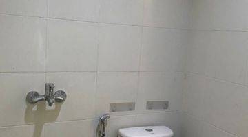 Gambar 3 Rumah minimalis semi furnished, cluster Serpong Jaya