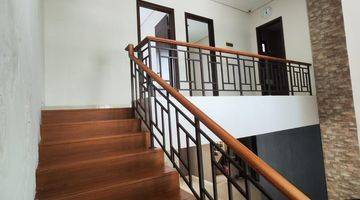 Gambar 5 Rumah Bagus Semi Furnished SHM di Greenwich Park, Bsd City . 