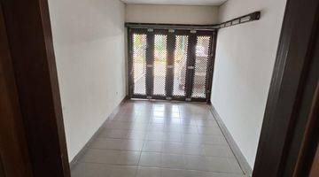 Gambar 4 Rumah Bagus Semi Furnished SHM di Greenwich Park, Bsd City . 