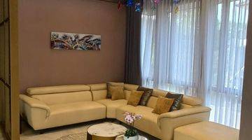 Gambar 2 Furnished Rumah 3 Lantai Cluster Lakewood Navapark Bsd City