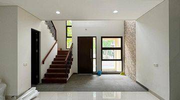 Gambar 3 Dijual Cepat Rumah Terawat di Cluster Mayfield Greenwich Bsd City