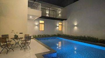 Gambar 1 Dijual Rumah 2 Lantai Full Furnished Dengan Private Pool di Permata Hijau