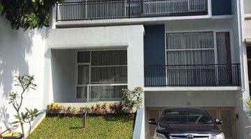 Gambar 1 Dijual Cepat Rumah Bagus Dalam Townhouse Nyaman di Jagakarsa