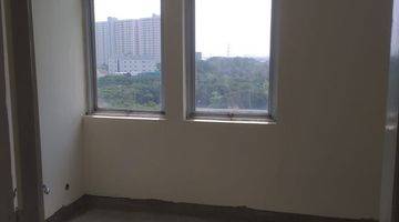 Gambar 2 Apartemen 2 Lantai Semi Furnished di Crown Court Lippo City Cikarang