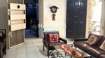 Gambar 2 Rumah Kost 24 Kamar 80 Persen Terisi Harga Bu 