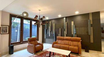 Gambar 3 Classic Modern House in Menteng Most Prestigious Old Money Area 