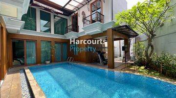 Gambar 4 Dijual Rumah Modern Tropical Area Kuningan