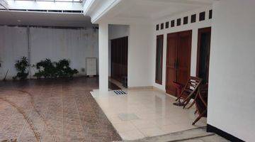 Gambar 4 Dijual Harga Njop Rumah 1 Lantai di Kemang Timur Jakarta Selatan