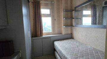 Gambar 3 2 Kamar Tidur Full Furnish Hook Apartemen Green Pramuka City Mall