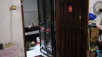 Gambar 4 Dijual Murah Rumah Hook 1 Lantai di Jelambar Jakarta Barat 