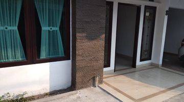 Gambar 2 Dijual Rumah minimalis semi furnish MURAH di Kembar