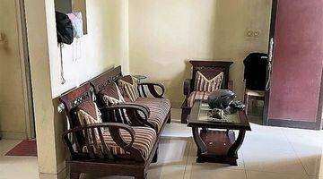 ruang tamu rumah bintaro jaya sektor 5